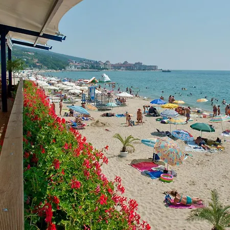 Marina And Panorama Deluxe Апартамент