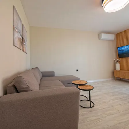 Marina And Panorama Deluxe 公寓 布尔加斯