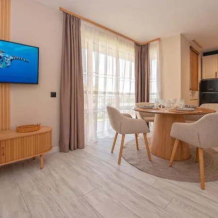 Апартамент Marina And Panorama Deluxe Бургас