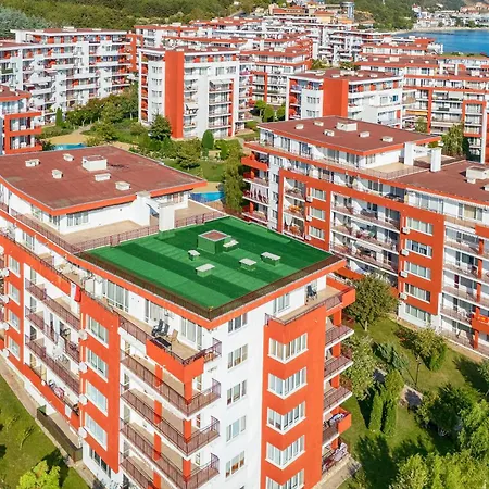 Marina And Panorama Deluxe Burgas City